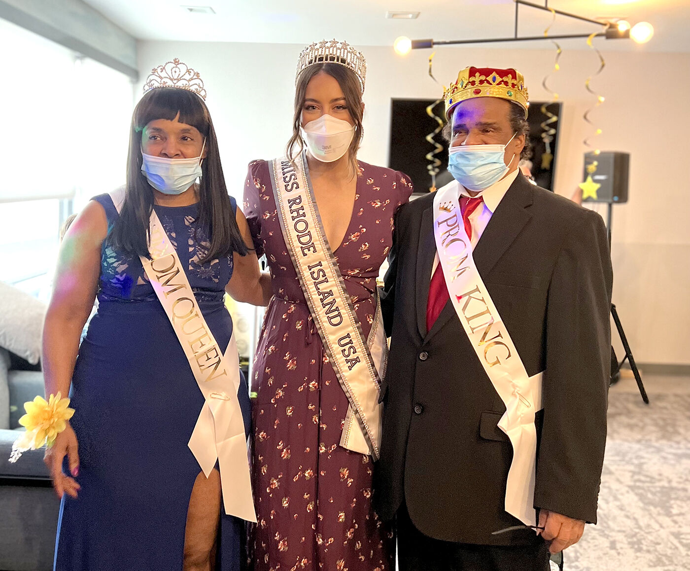 Lincolnwood Prom King and Queen